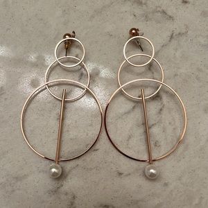 Rose gold color earrings